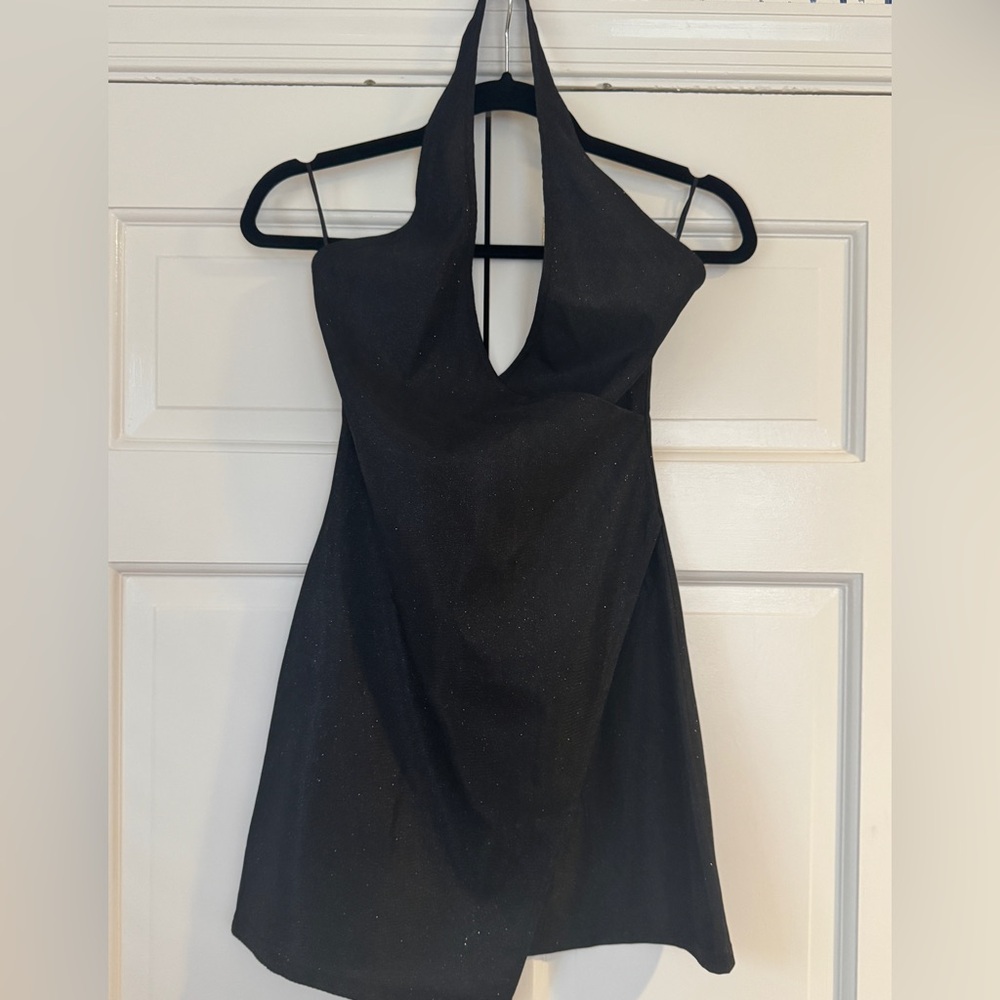 Princess Polly NWT Elegant Black Halter Dress Size 2
